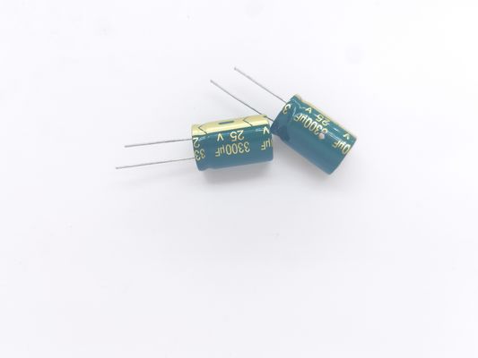 Screw Terminal 10V Aluminium Elektrolitik Kapasitas Aluminium Foil Kondensator Dengan Self-Healing