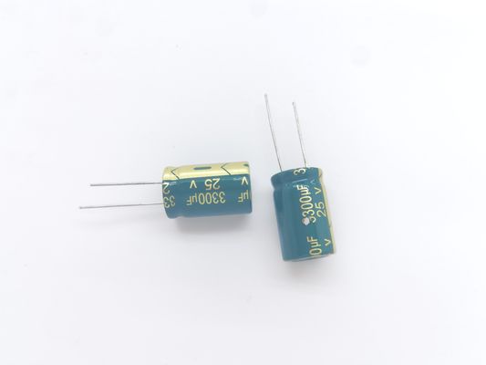 Frekuensi Self-Healing Aluminium Electrolytic Capacitor 10V Rating Voltage -40.C sampai 105.C Temp Range 2000h Life