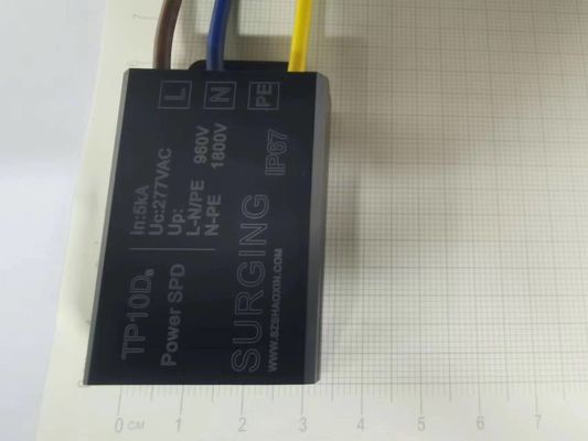 Perlindungan Petir Kapasitas rendah Spark Gap Gas Discharge Tube Gas Dipenuhi Discharge Tube Dengan Keamanan Kegagalan