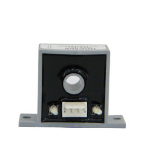 Melalui Hole Hall Effect Current Sensor 2500Vrms Isolasi Tegangan 0 ~ ((50-500)A Input